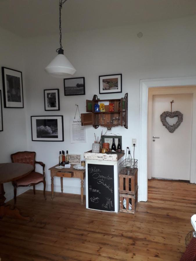 Altes Weingut Weinhaus Rebstock Apartment วินนิงเงน ภายนอก รูปภาพ