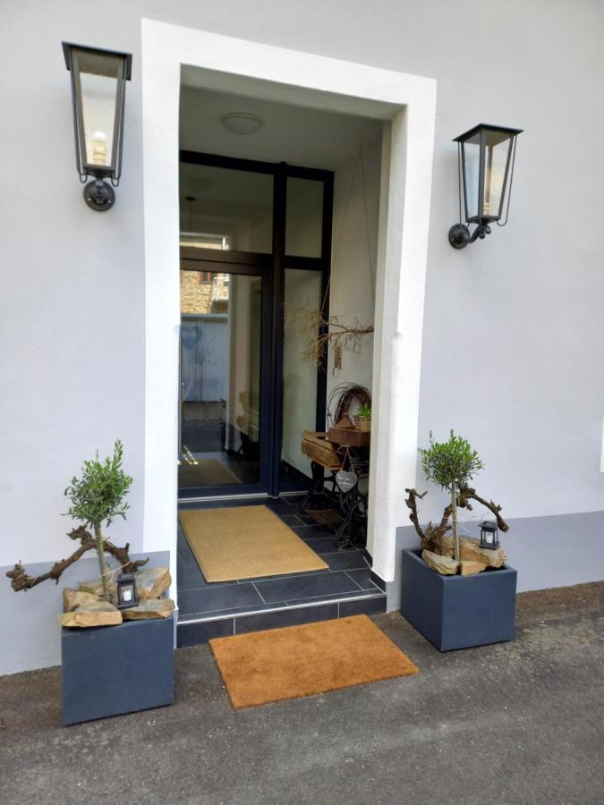 Altes Weingut Weinhaus Rebstock Apartment วินนิงเงน ภายนอก รูปภาพ