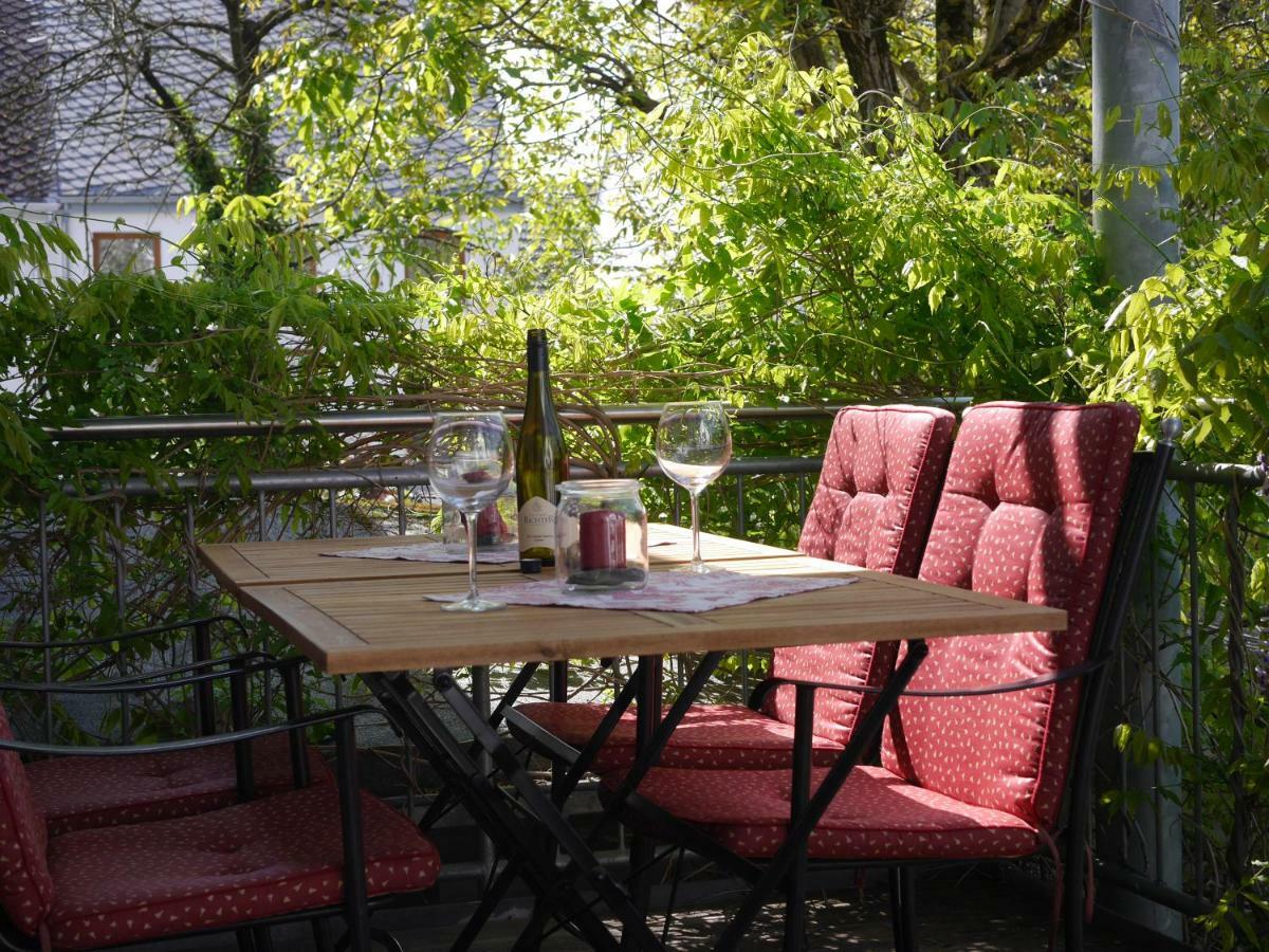 Altes Weingut Weinhaus Rebstock Apartment วินนิงเงน ภายนอก รูปภาพ